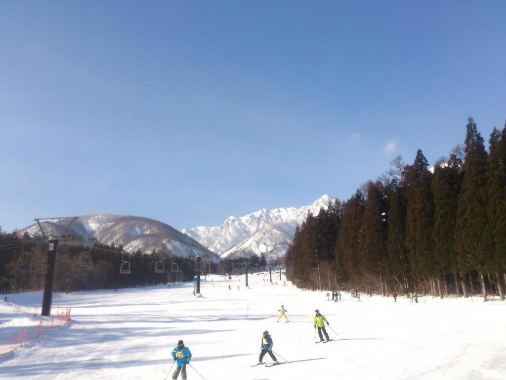 Hakuba Sun Valley Hotel Экстерьер фото
